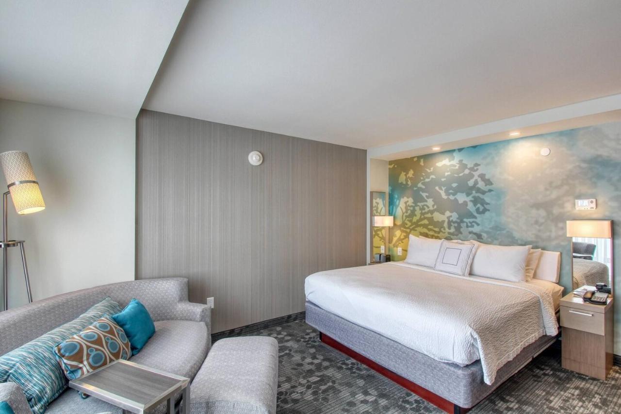 Отель Courtyard By Marriott Фарго Экстерьер фото