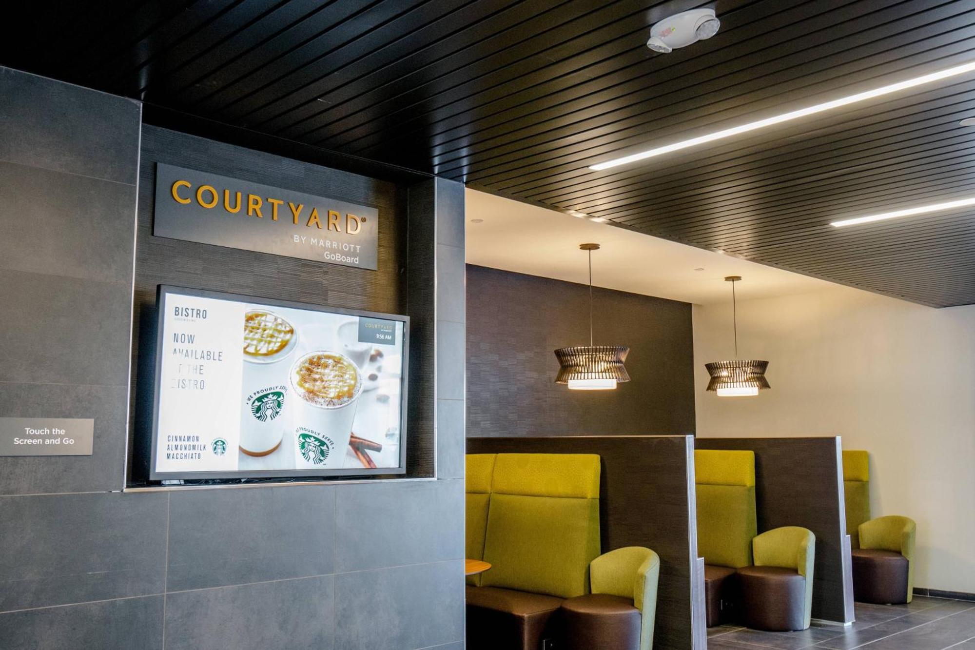 Отель Courtyard By Marriott Фарго Экстерьер фото